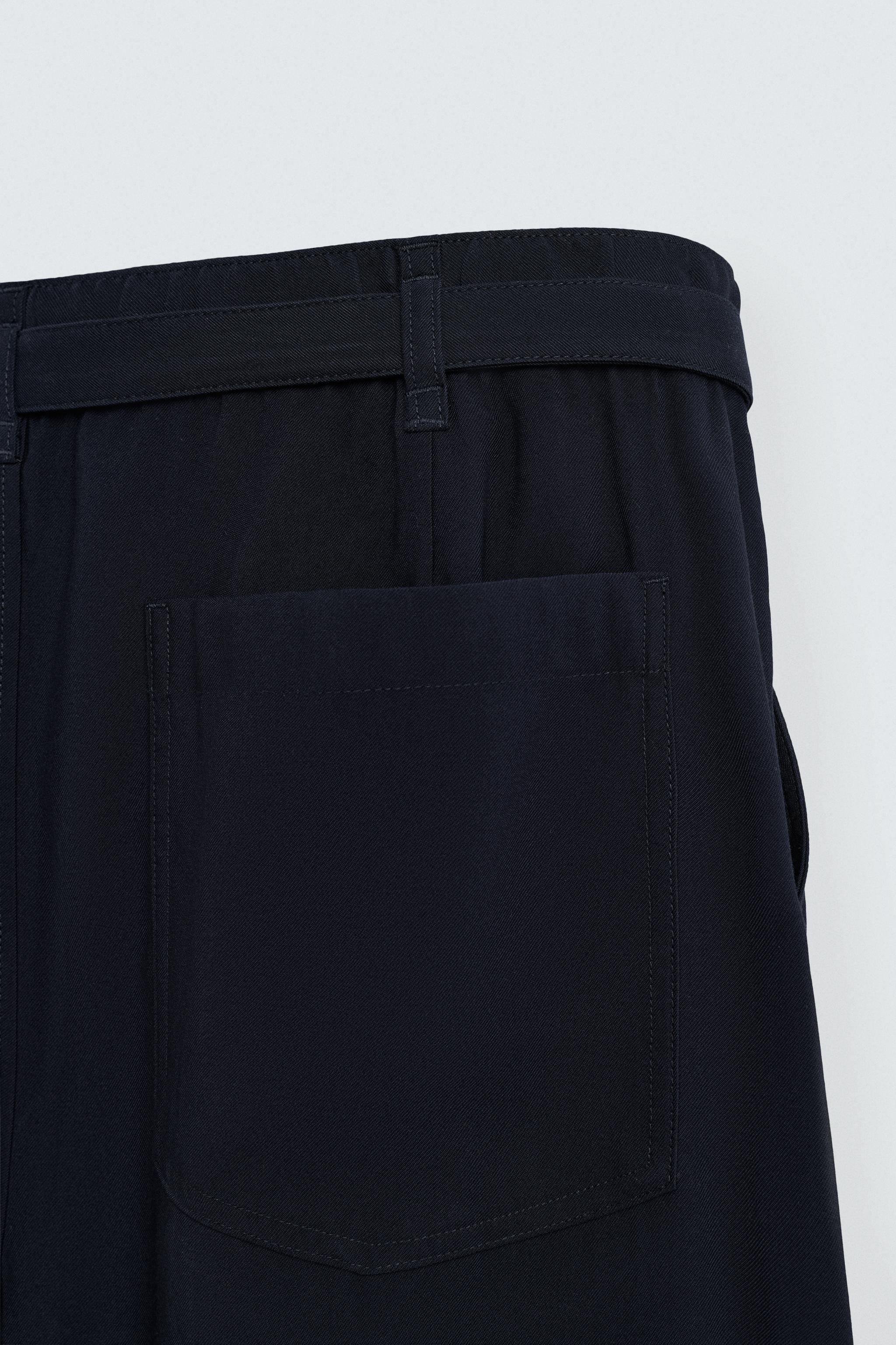 RELAXED FIT BELTED PANTS